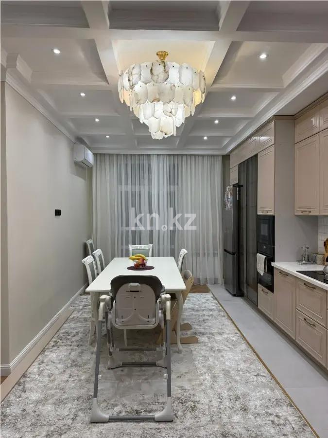 Продажа 3-комнатной квартиры, 128 м², ул. Жарокова, дом  218 в Алматы - фото 4