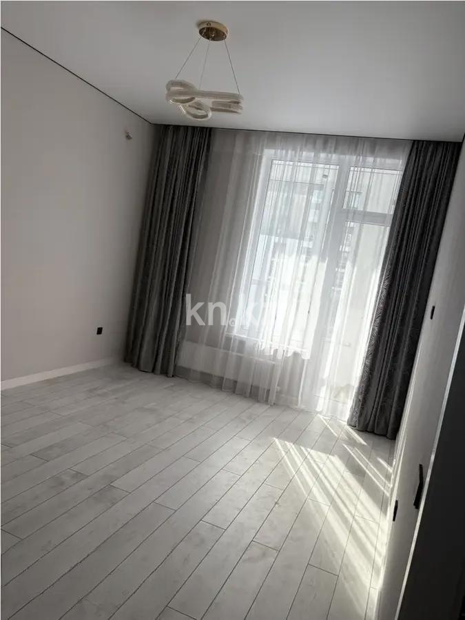 Продажа 1-комнатной квартиры, 40.2 м² в Астане - фото 2