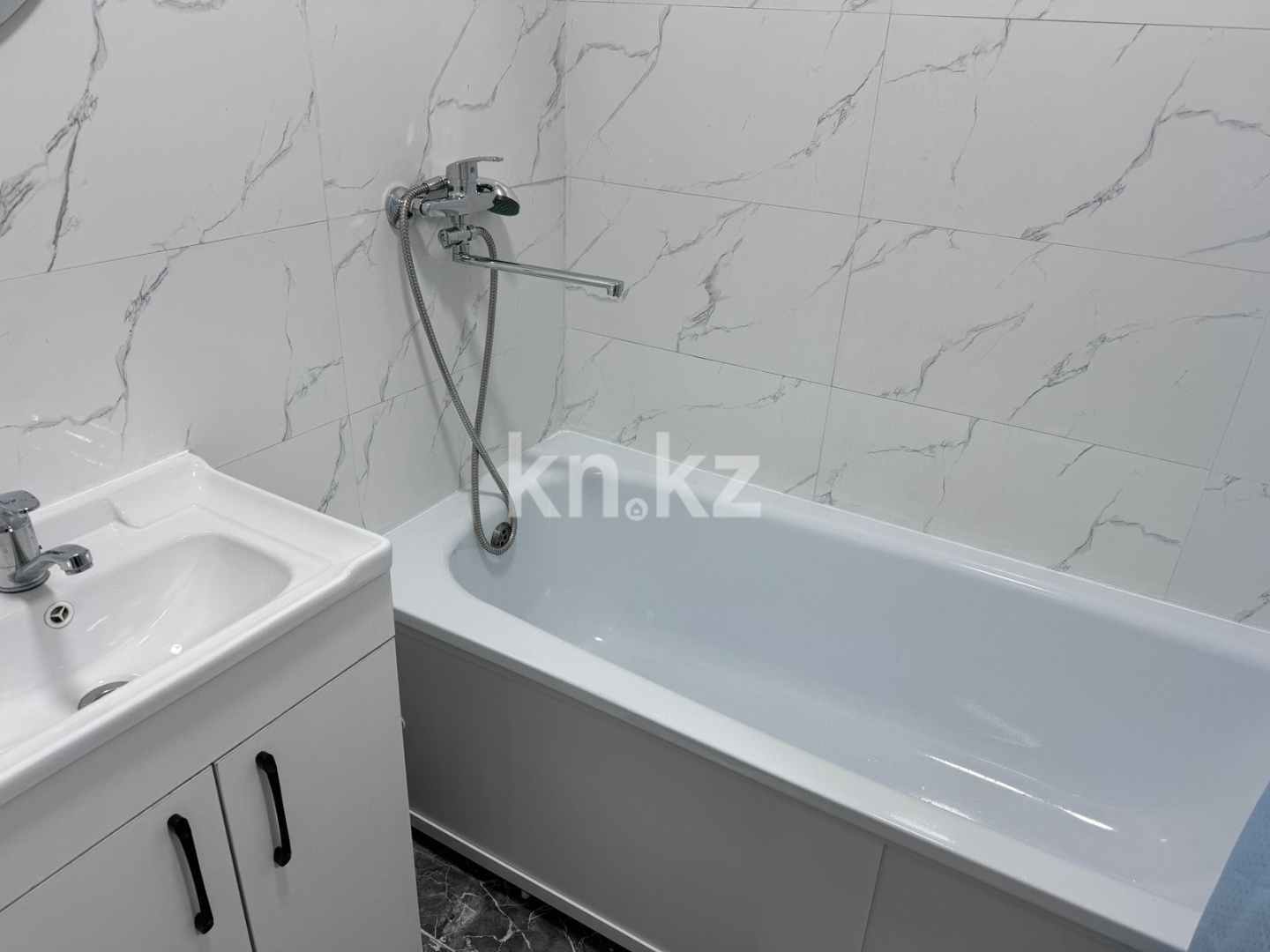 Продажа 1-комнатной квартиры, 32.5 м² в Алматы - фото 4