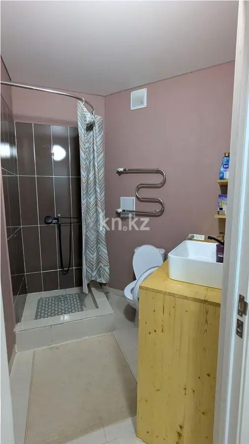 Продажа 1-комнатной квартиры, 30 м², ул. Тянь-Шаньская, дом  9г в Алматы - фото 2