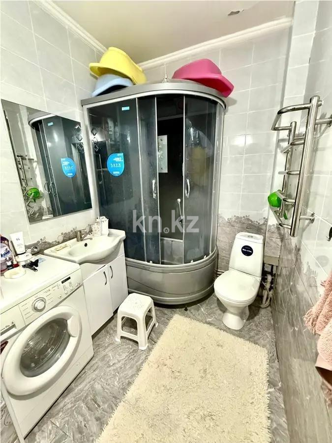 Продажа 2-комнатной квартиры, 70 м², мкр-н Кулагер, дом  8 в Алматы - фото 4