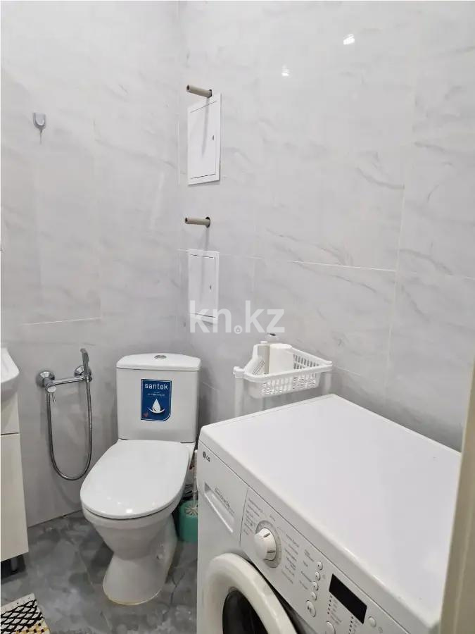 Продажа 1-комнатной квартиры, 38 м², ул. Рыскулбекова, дом  29 в Астане - фото 3