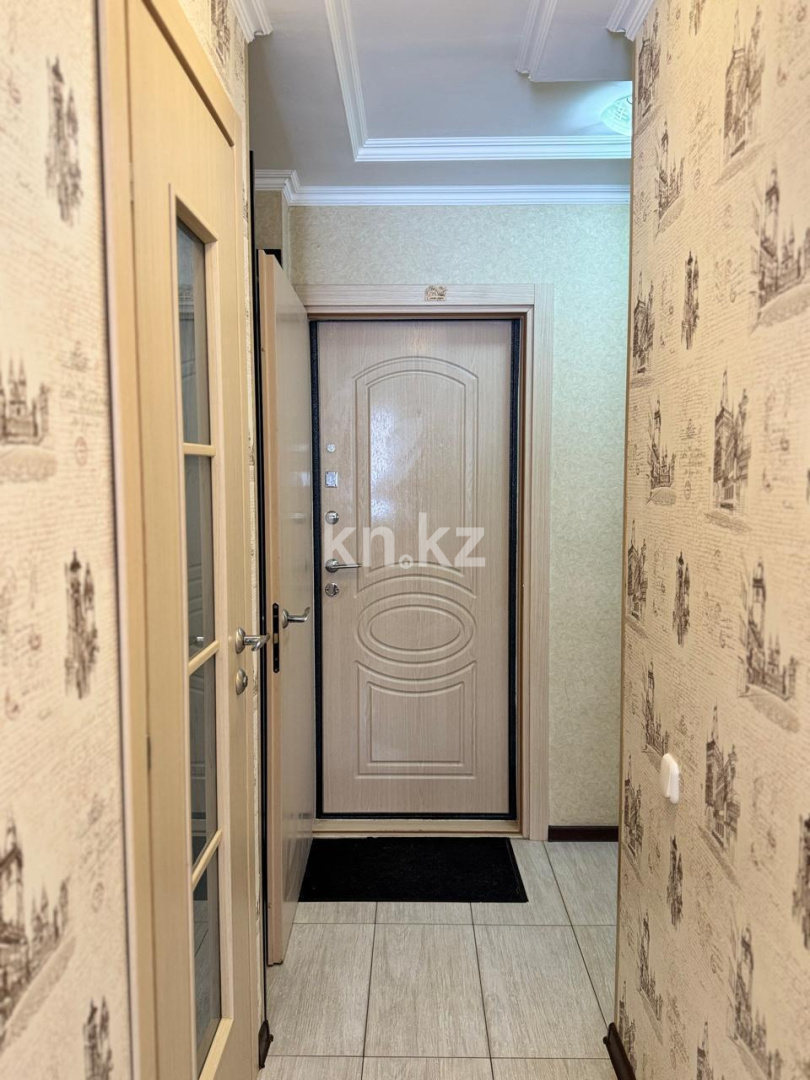 Продажа 2-комнатной квартиры, 43 м², 13-й мкр., дом  34 в Караганде - фото 11