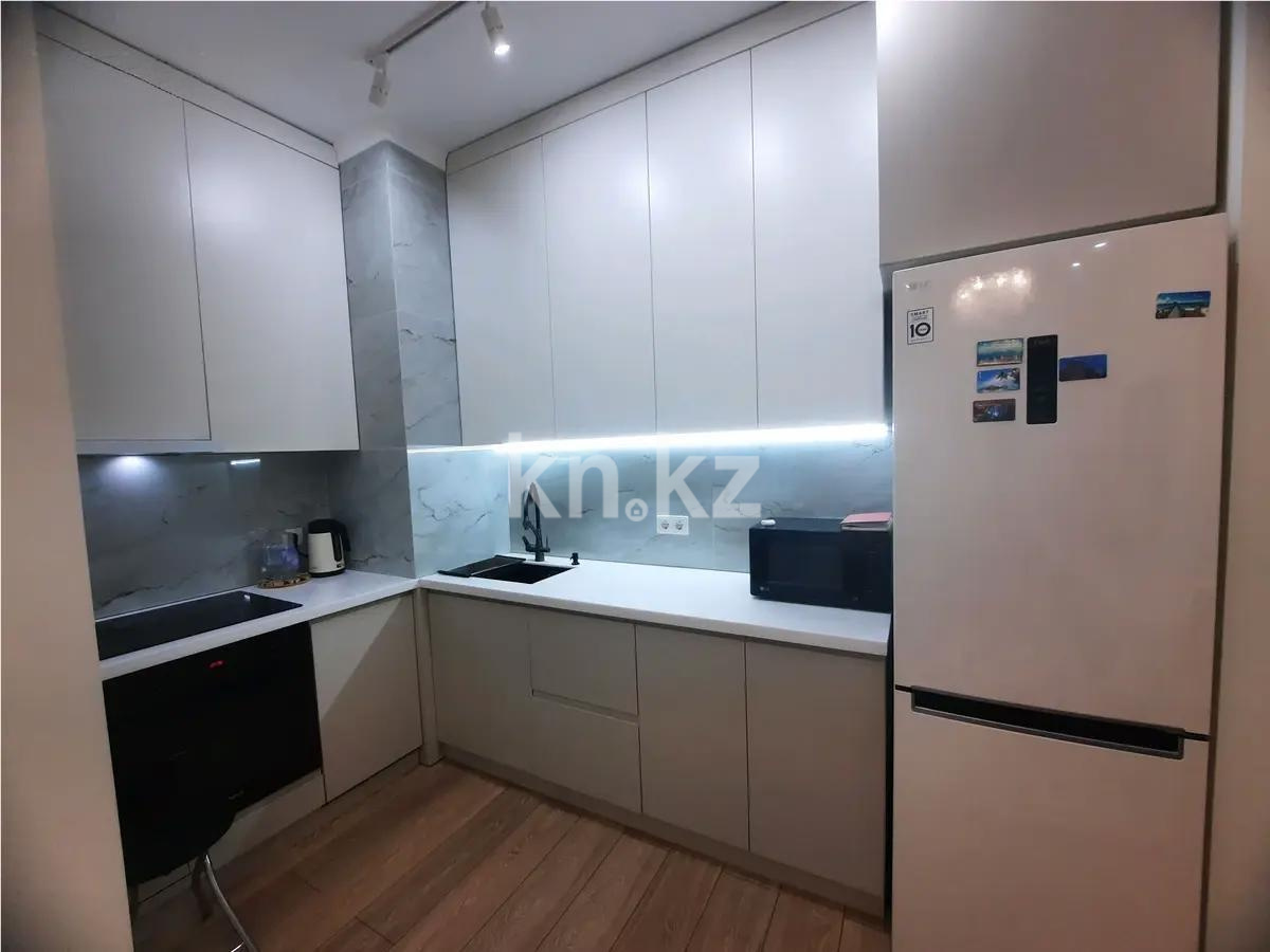 Продажа 3-комнатной квартиры, 64 м², пр. Абая, дом  164/5 в Алматы - фото 5