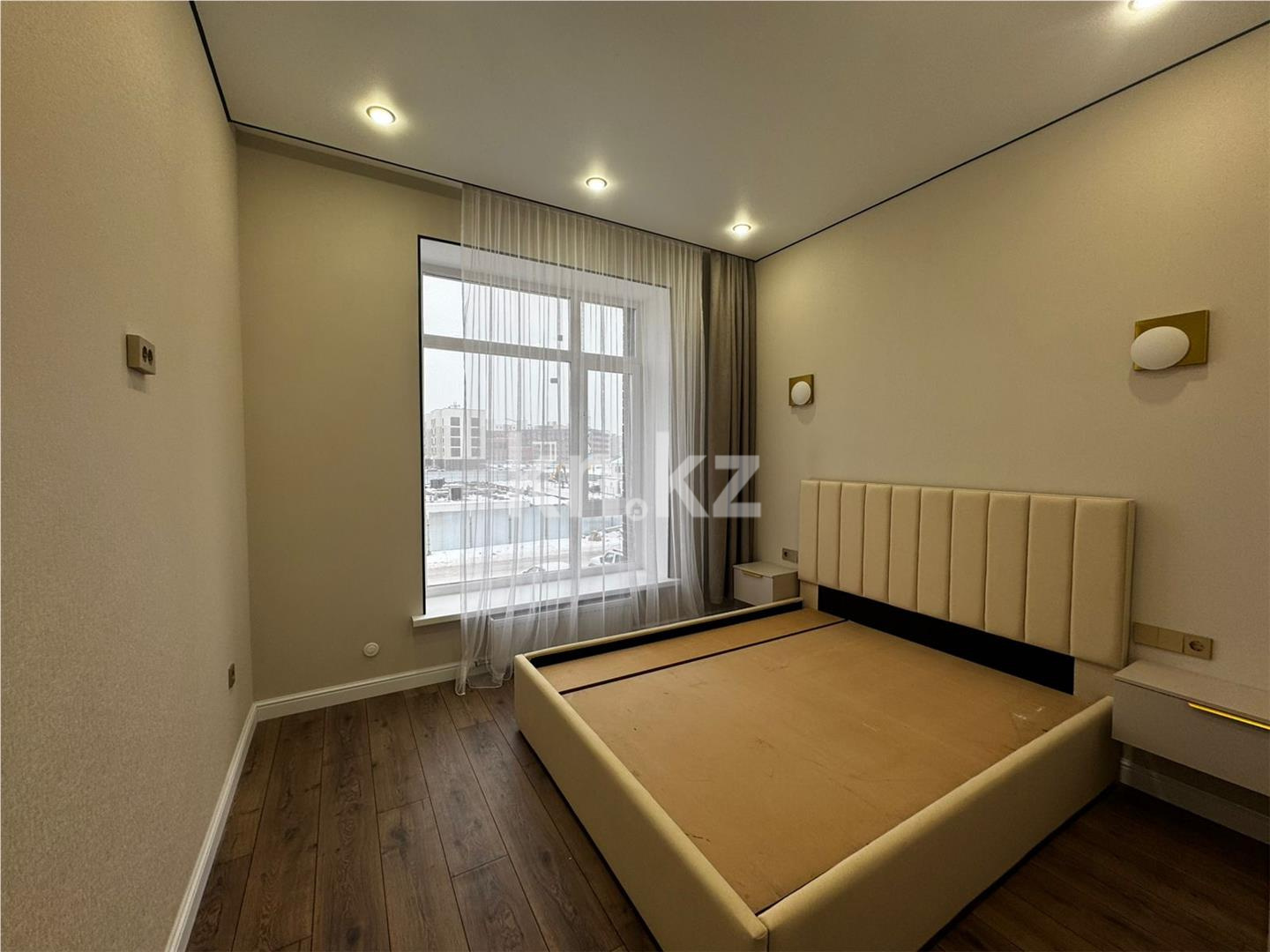 Продажа 1-комнатной квартиры, 38 м², ул. Е-15 в Астане - фото 2