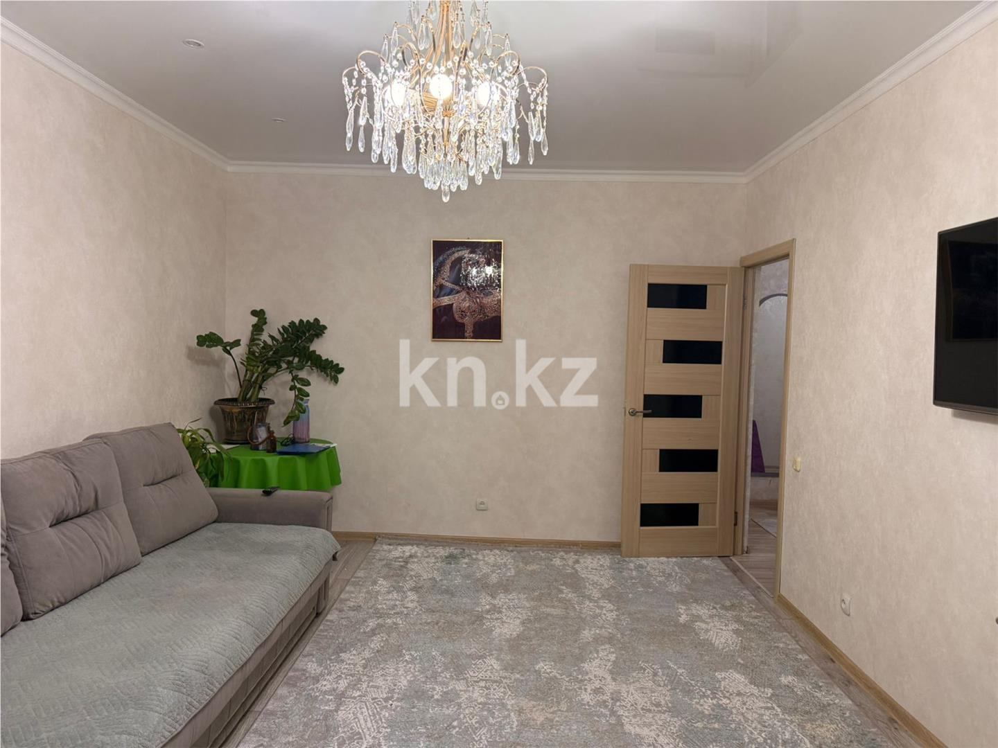 Продажа 3-комнатной квартиры, 82 м², пр. Шахтеров в Караганде - фото 2