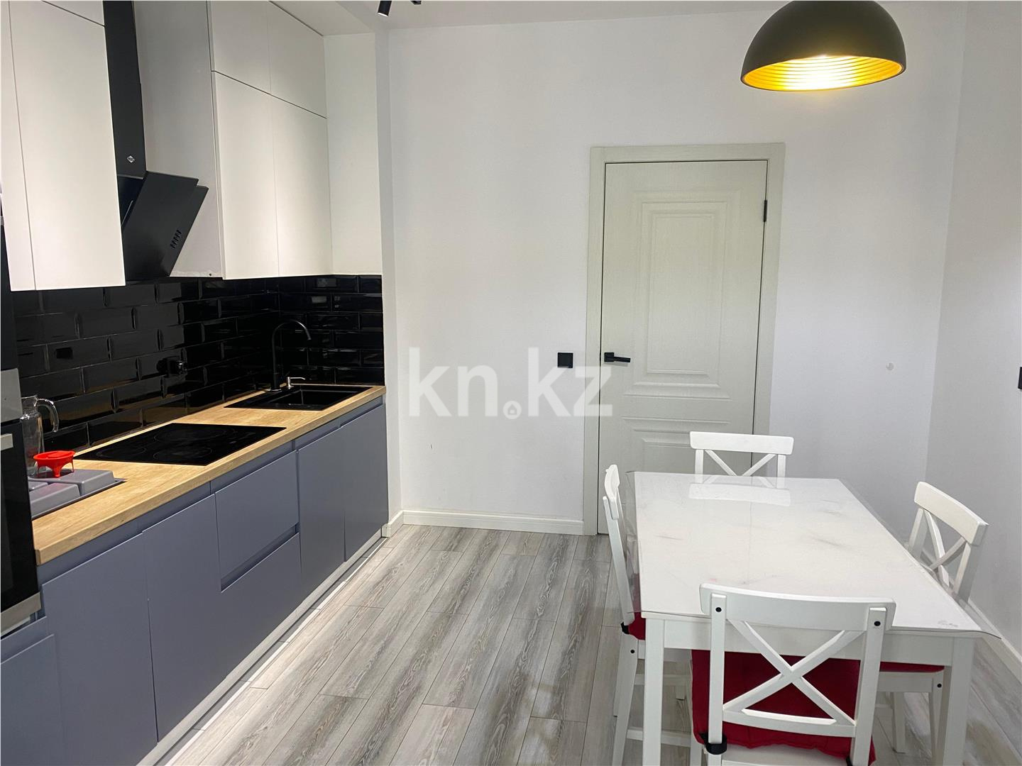 Продажа 2-комнатной квартиры, 66 м², ул. Анет баба в Астане - фото 2