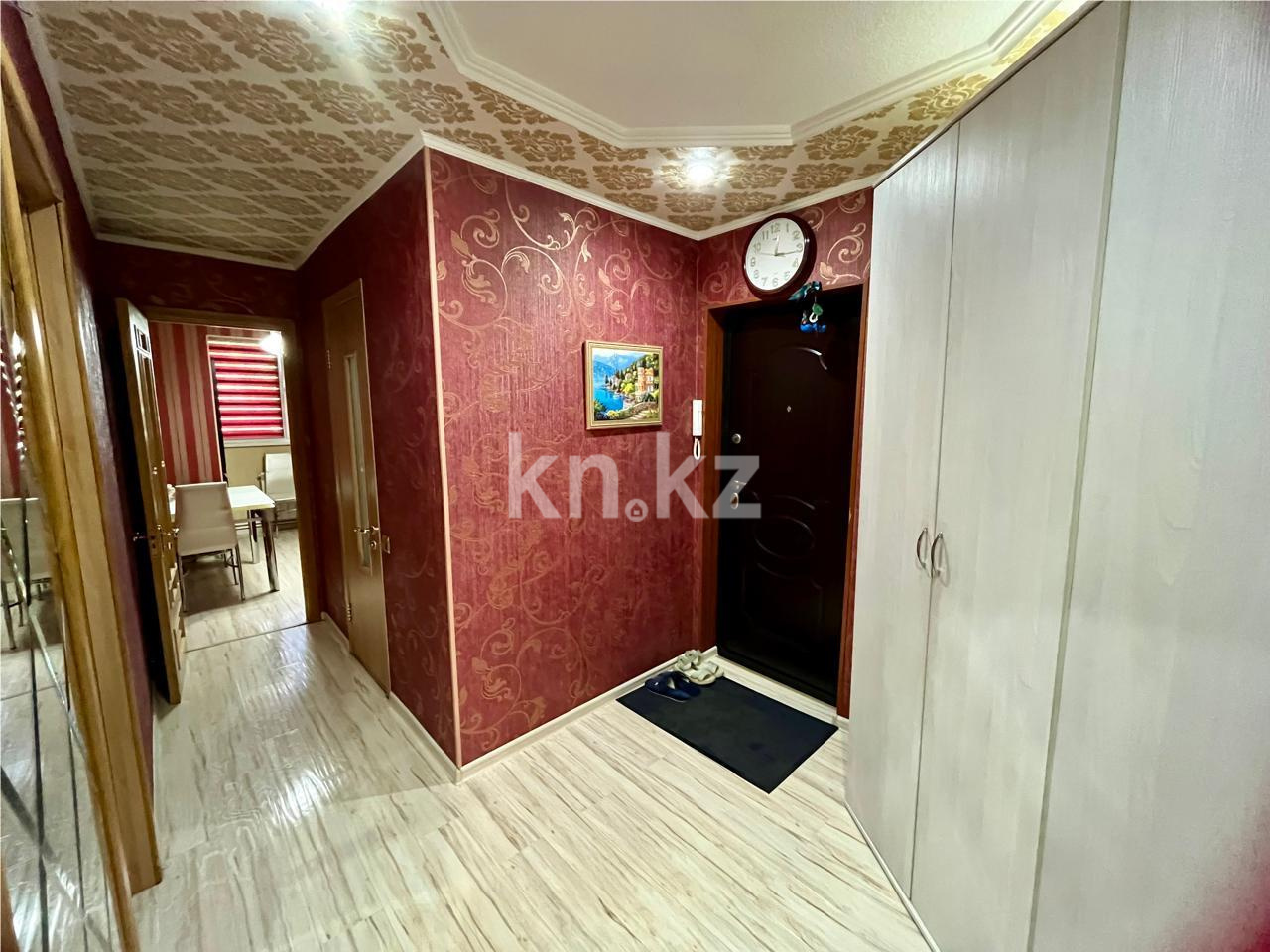 Продажа 3-комнатной квартиры, 62 м², мкр-н 19 в Караганде - фото 16