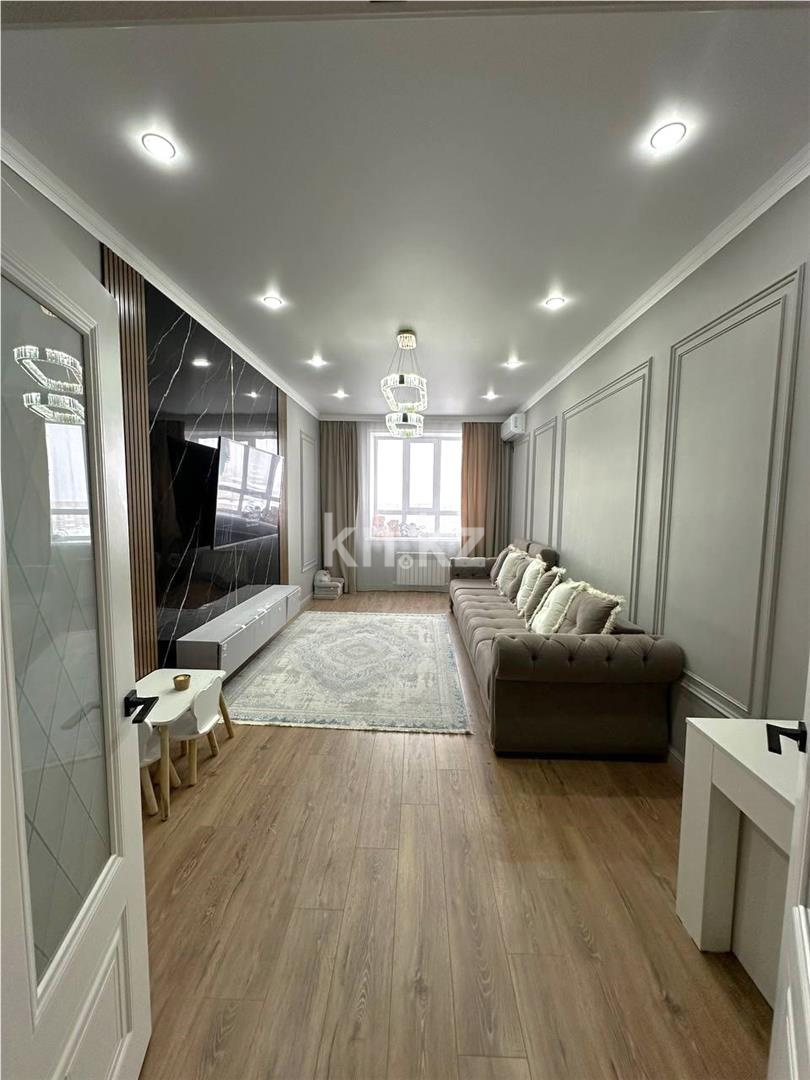 Продажа 3-комнатной квартиры, 97 м², ул. Муканова в Караганде