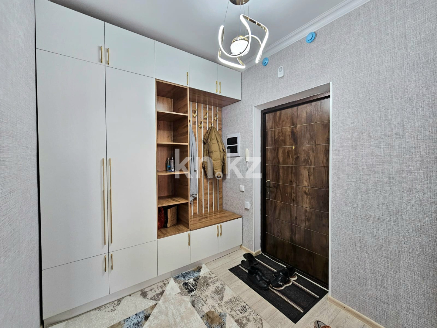 Продажа 3-комнатной квартиры, 78 м², Туран-2, дом  19а в Шымкенте - фото 5