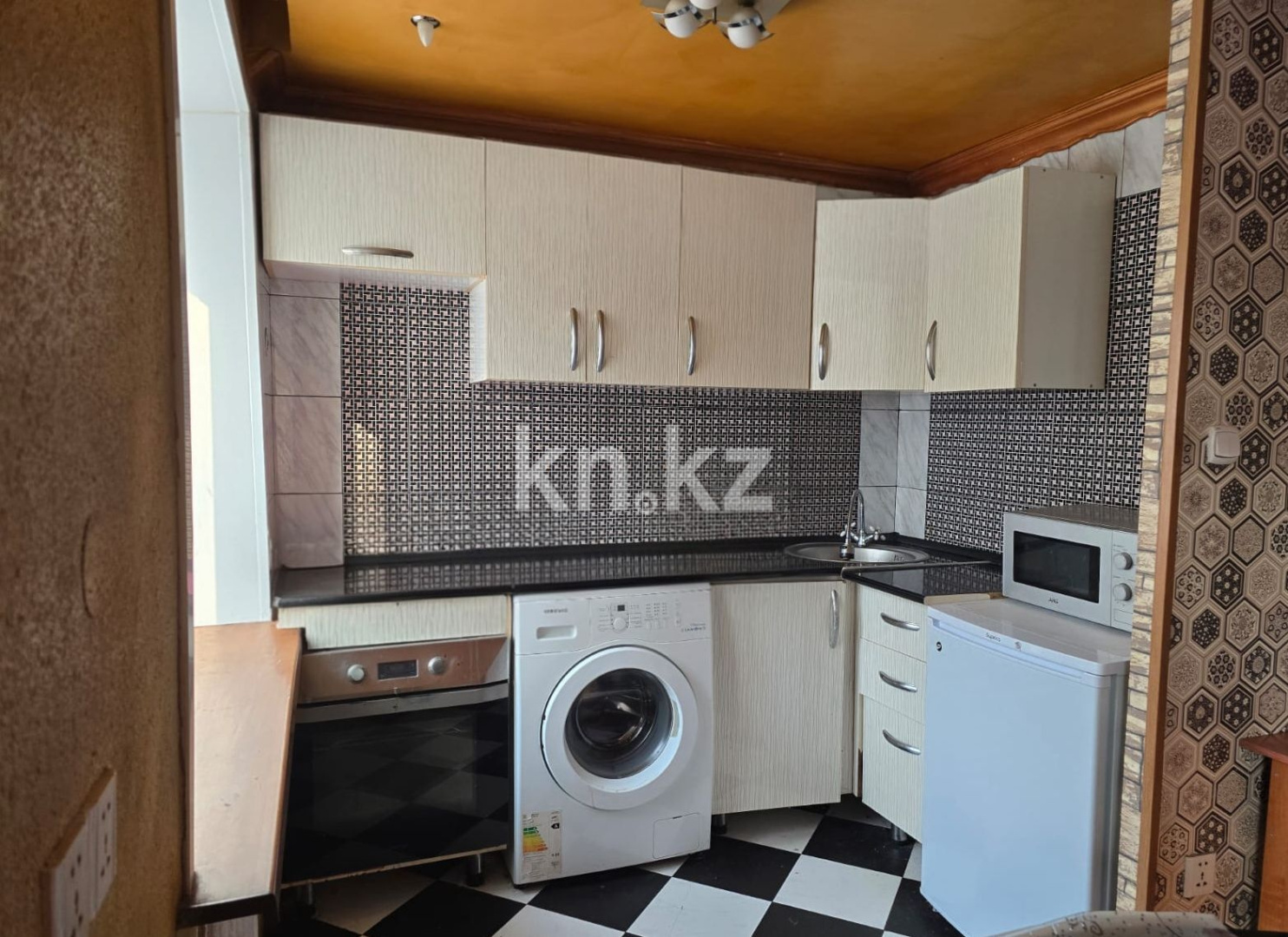 Продажа 1-комнатной квартиры, 32.4 м² в Усть-Каменогорске - фото 5