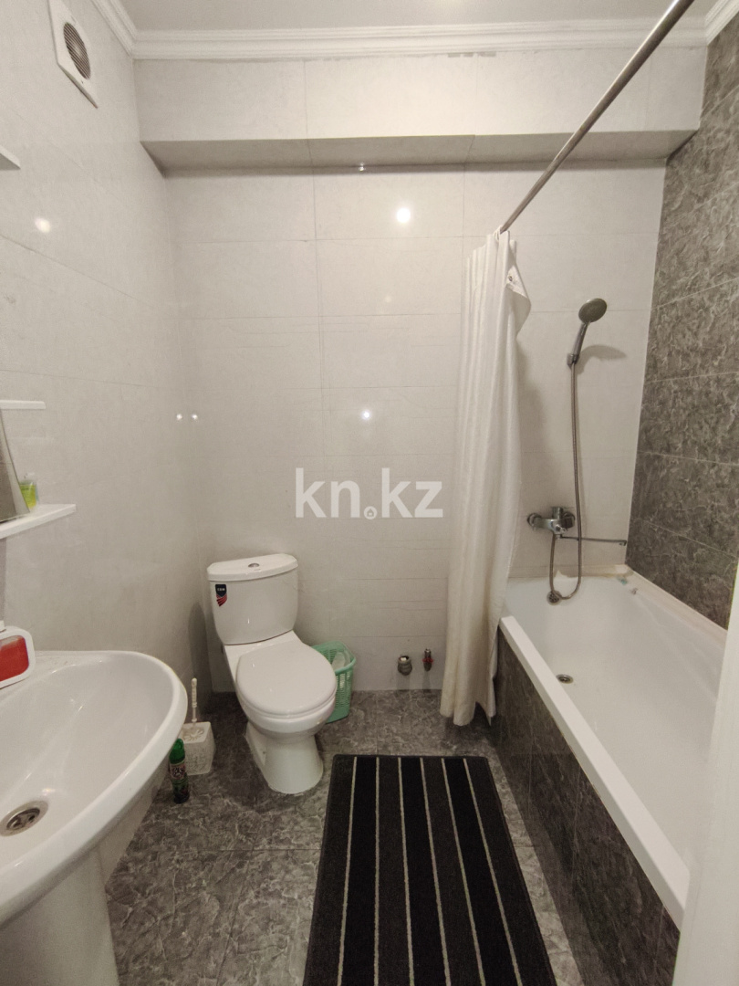 Продажа 3-комнатной квартиры, 78.5 м², ул. Жунисова, дом  2/13 в Алматы - фото 8