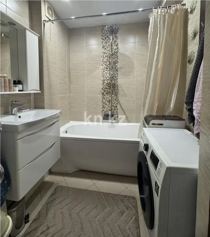 Продажа 3-комнатной квартиры, 67 м² в Алматы - фото 5
