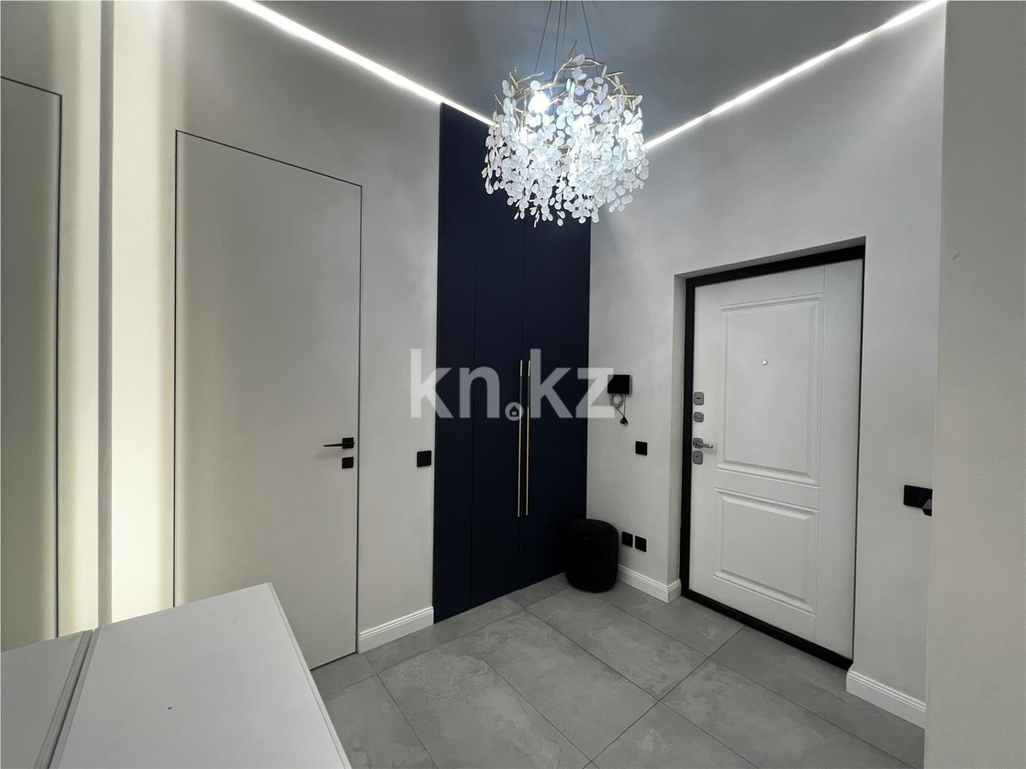 Продажа 4-комнатной квартиры, 93 м², мкр-н Степной-4 в Караганде - фото 14