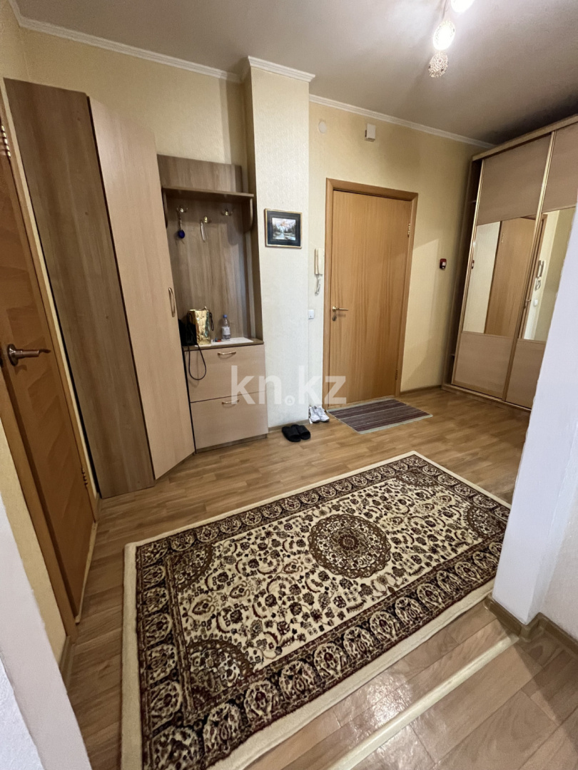 Аренда 1-комнатной квартиры посуточно, 62 м², Абая, дом  63 - ул. Валиханова в Астане - фото 10