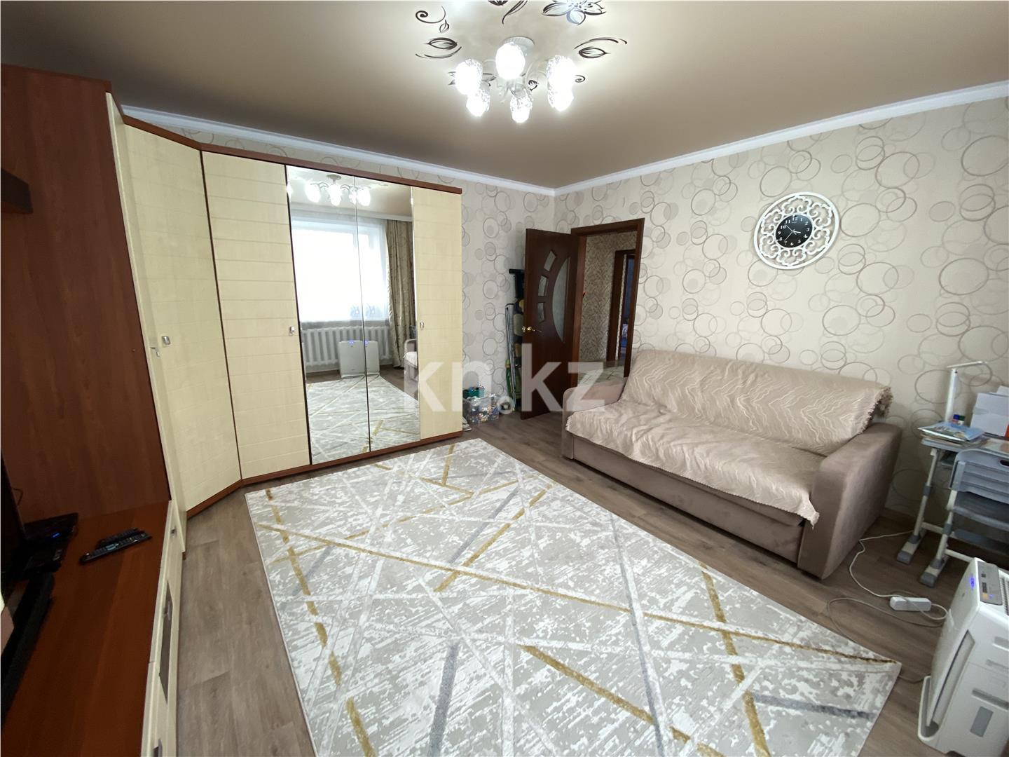 Продажа 3-комнатной квартиры, 64 м² в Караганде - фото 3