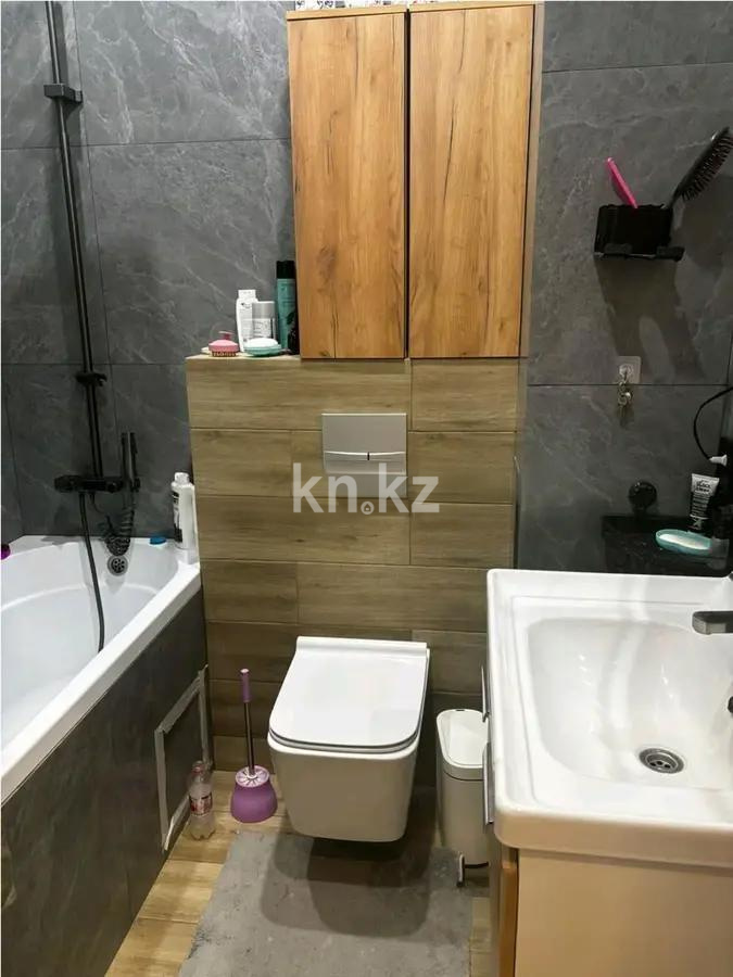 Продажа 1-комнатной квартиры, 38 м², ул. Е-181, дом  1 в Астане - фото 4