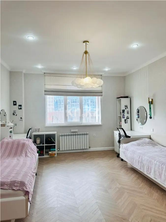 Продажа 4-комнатной квартиры, 112 м² в Астане - фото 4