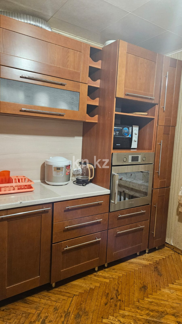 Аренда 4-комнатной квартиры посуточно, 110 м², пр. Момышулы, дом  54/1 в Темиртау - фото 7