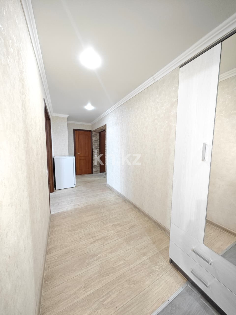 Продажа 4-комнатной квартиры, 78 м², пр. Республики, дом  4 в Караганде - фото 4