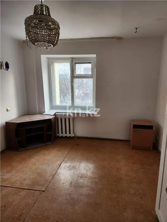 Продажа 4-комнатной квартиры, 76 м², пр. Абылай хана, дом  12/2 в Астане - фото 3