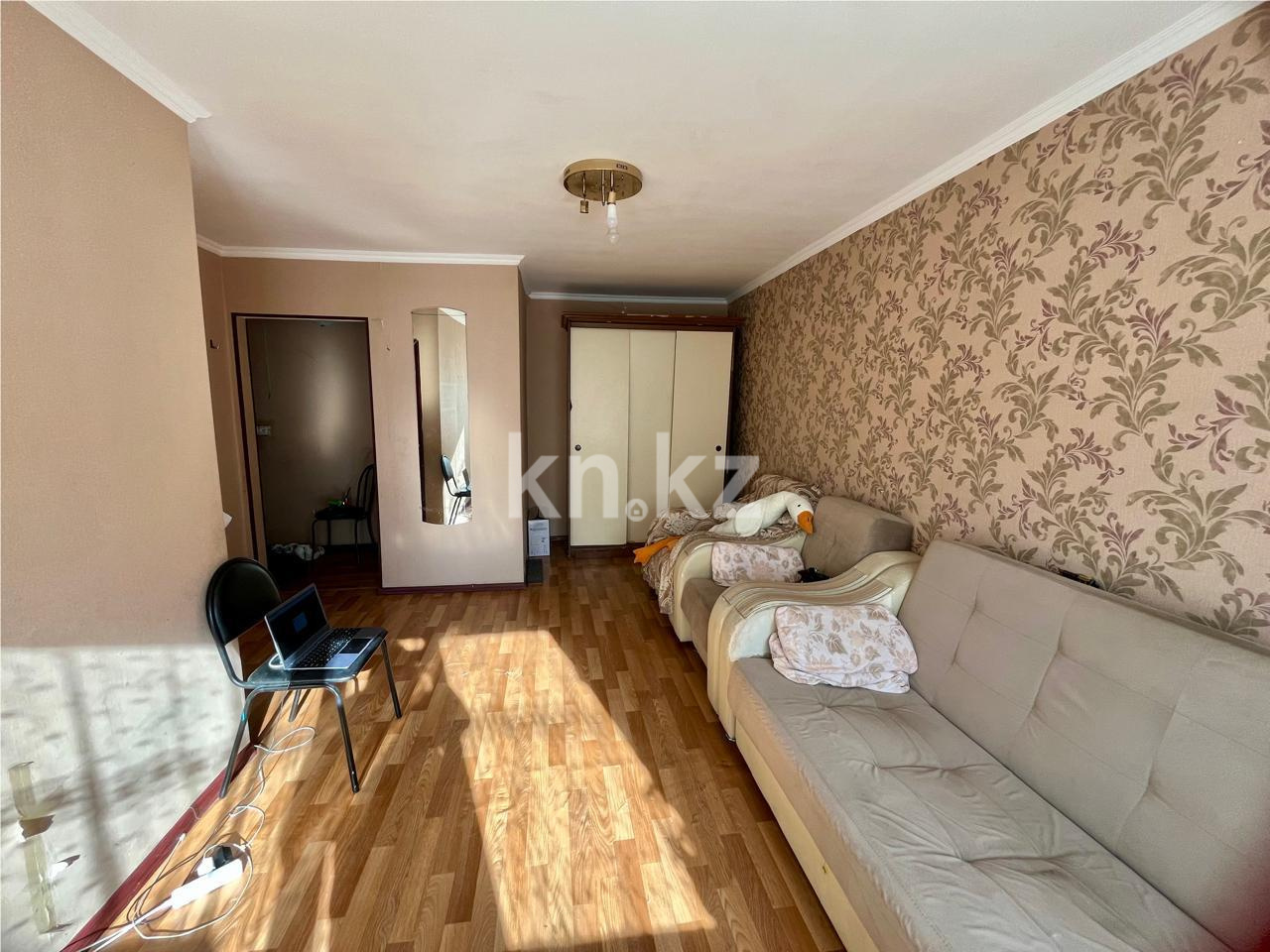 Продажа 1-комнатной квартиры, 32 м², мкр-н 12 в Караганде - фото 2