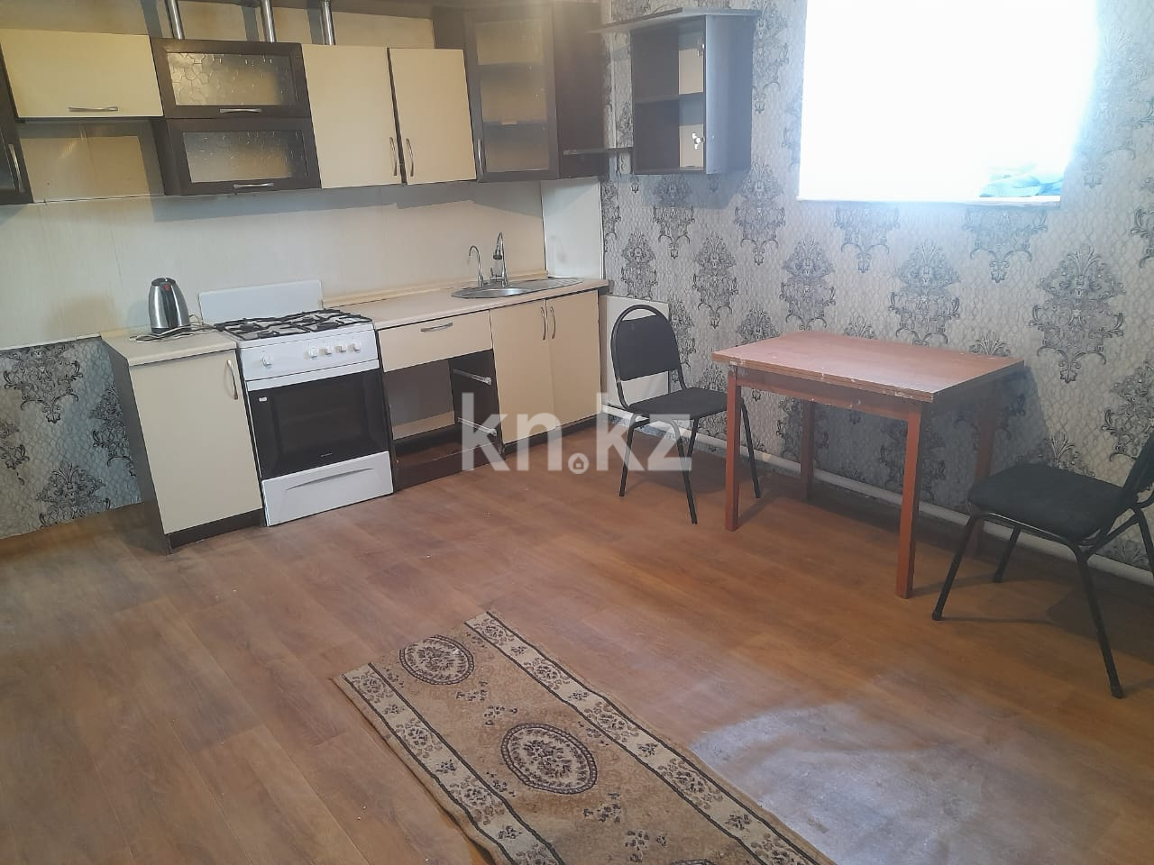 Аренда 4-комнатного дома, 160 м², ул. Рябиновая, дом  126 - 189 улица в Астане