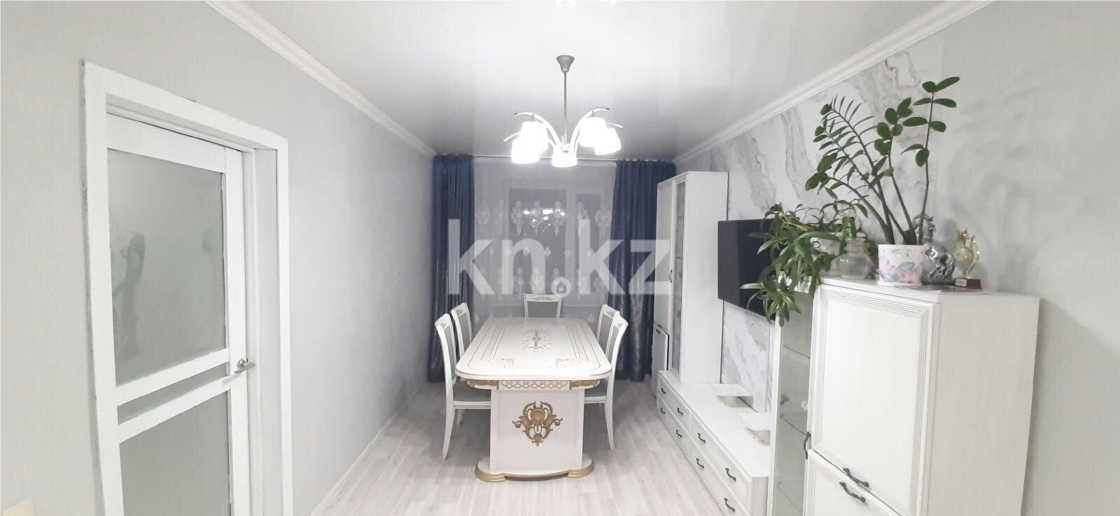 Продажа 4-комнатной квартиры, 86 м² в Караганде