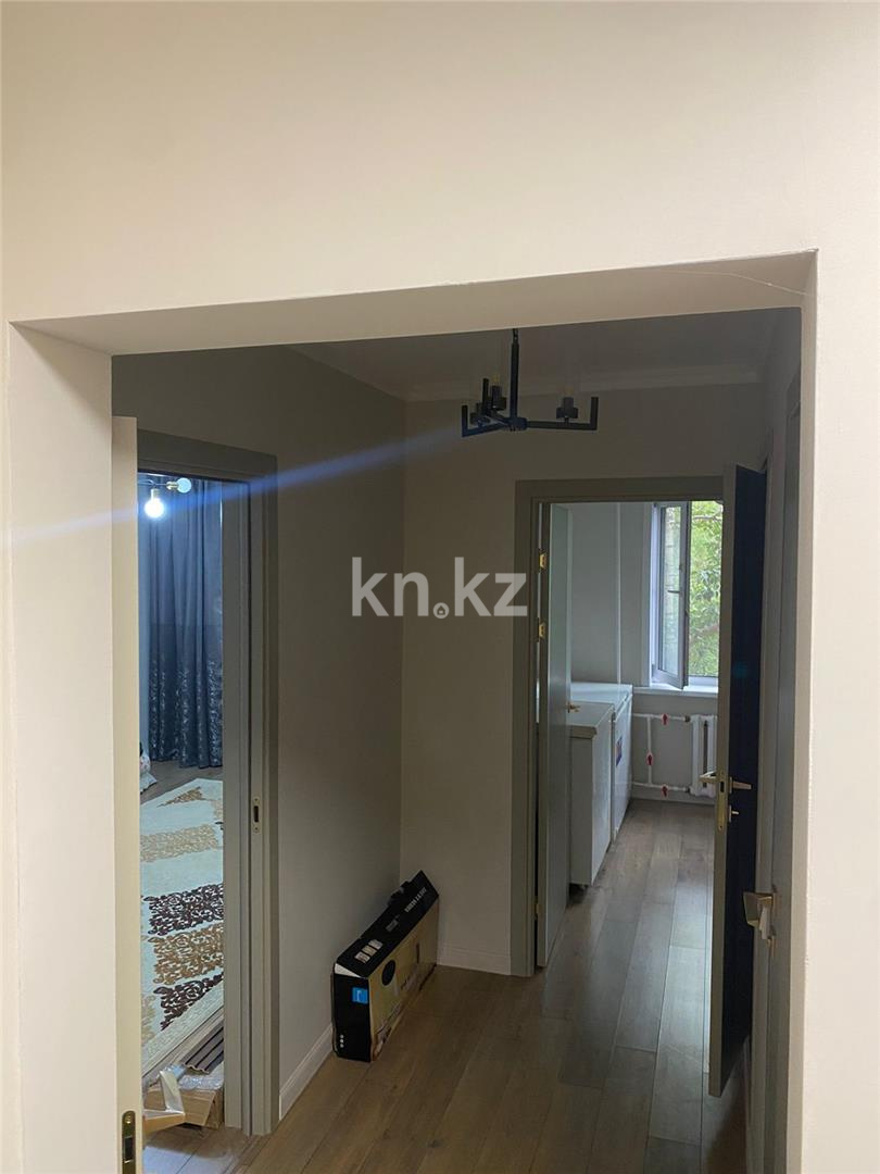 Продажа 5-комнатной квартиры, 100 м², 6-й мкр. в Темиртау - фото 6