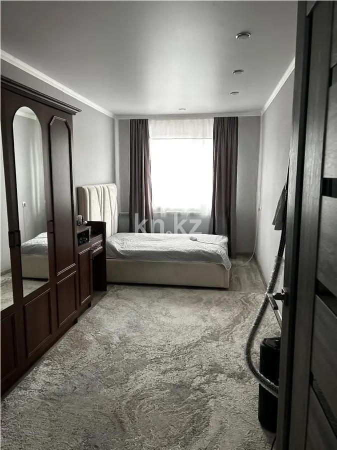 Продажа 2-комнатной квартиры, 43 м², ул. Муканова, дом  16 в Караганде - фото 2
