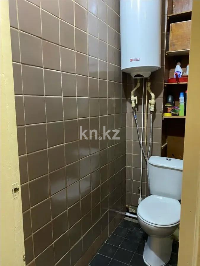 Продажа 1-комнатной квартиры, 52 м², пр. Бухар-жырау, дом  36 в Караганде - фото 3