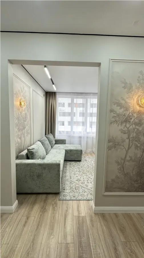 Продажа 2-комнатной квартиры, 42 м², пр. Туран, дом  55/16 в Астане - фото 2