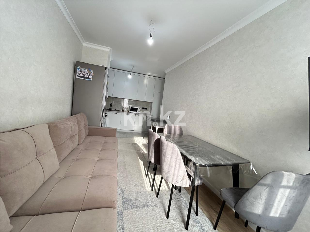 Продажа 2-комнатной квартиры, 77 м², ул. Кенесары в Астане - фото 3