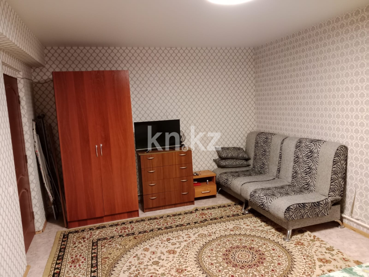 Продажа 1-комнатной квартиры, 54 м² в Усть-Каменогорске - фото 3