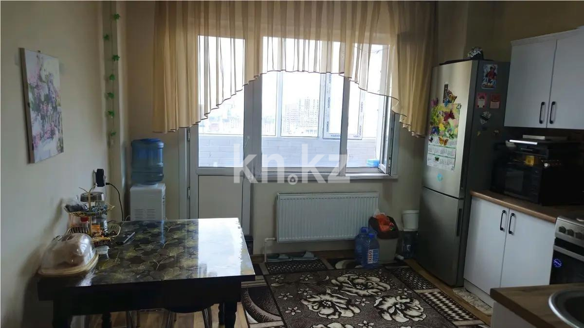 Продажа 3-комнатной квартиры, 89 м², пр. Шахтеров, дом  52 в Караганде - фото 3