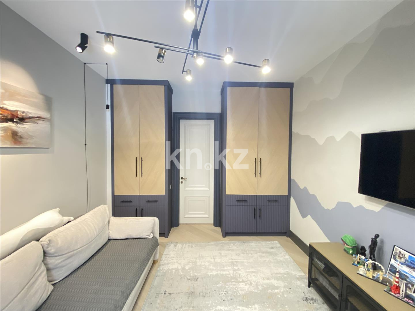 Продажа 5-комнатной квартиры, 185.9 м² в Астане - фото 8