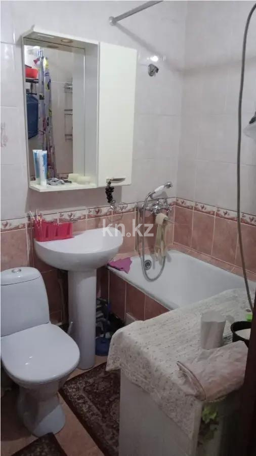 Продажа 3-комнатной квартиры, 58 м², мкр-н 2, дом  31 в Алматы - фото 3