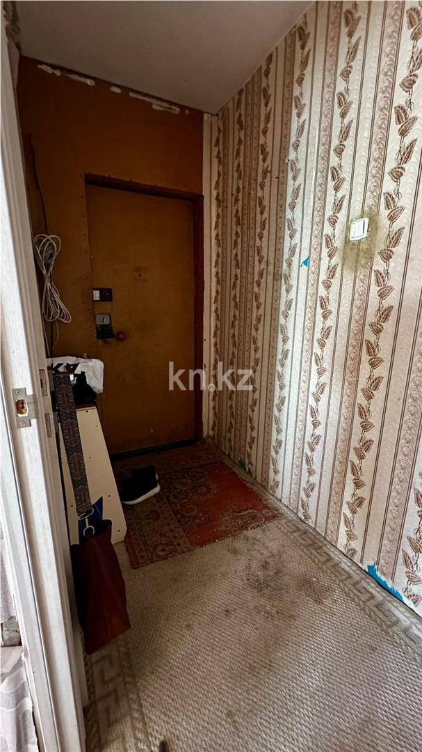 Продажа 1-комнатной квартиры, 32 м², мкр-н 13 в Караганде - фото 7