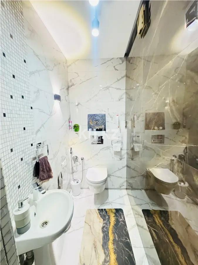 Продажа 2-комнатной квартиры, 69 м², мкр-н Жетысу-3, дом  50 в Алматы - фото 3