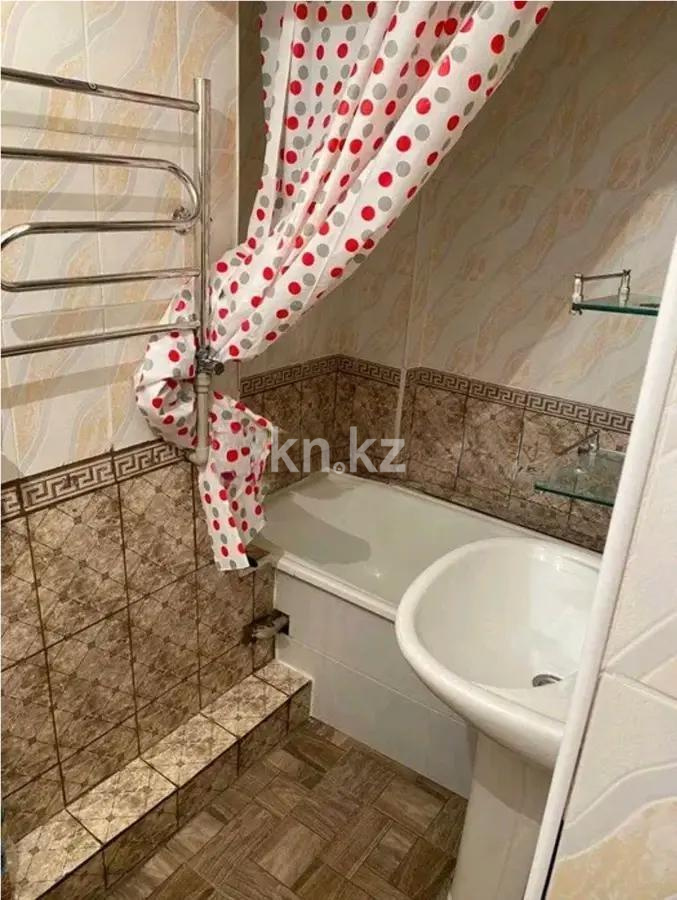Продажа 2-комнатной квартиры, 42 м² в Алматы - фото 4