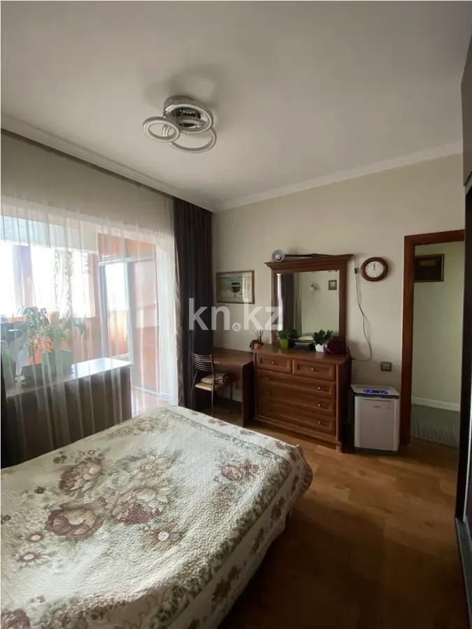 Продажа 3-комнатной квартиры, 75.6 м², мкр-н Аксай-4, дом  4А в Алматы - фото 2