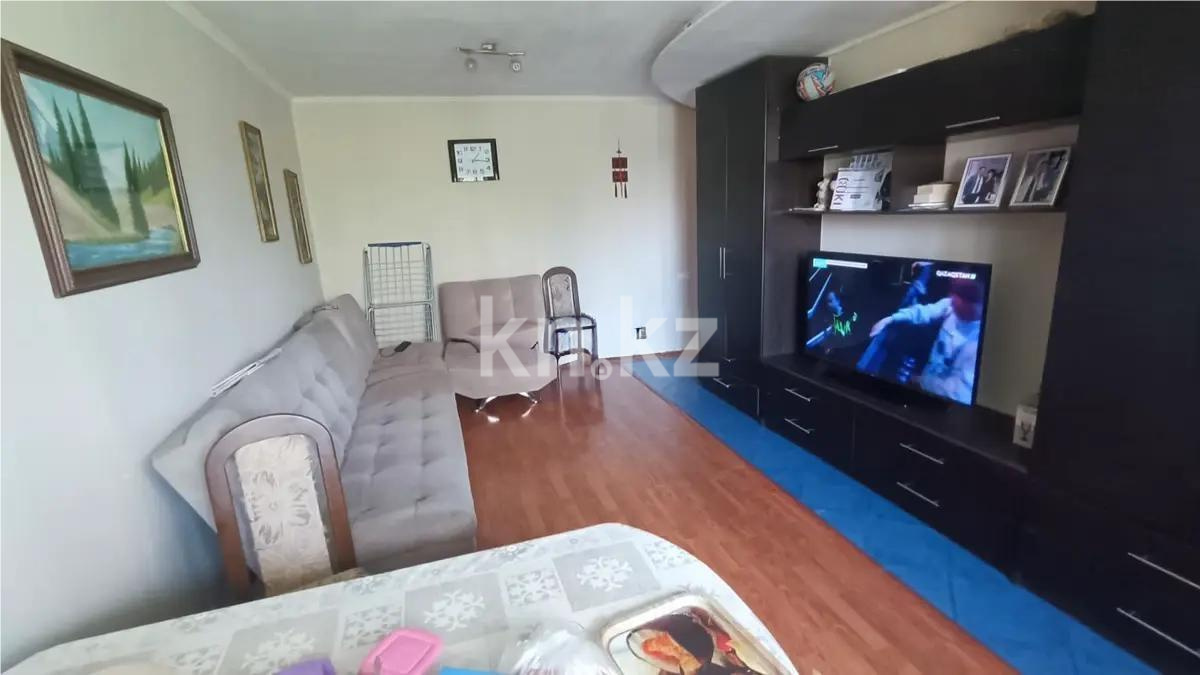 Продажа 4-комнатной квартиры, 84 м², пр. Абая, дом  32 в Астане