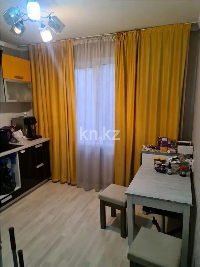 Продажа 2-комнатной квартиры, 50 м², ул. Тургута Озала, дом  49 в Алматы - фото 3