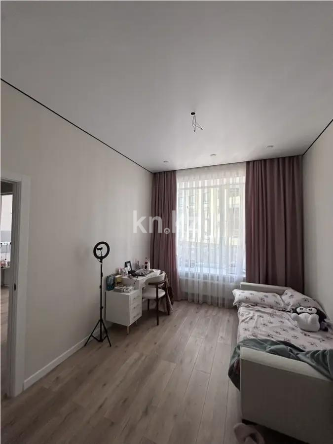 Продажа 1-комнатной квартиры, 34 м² в Астане