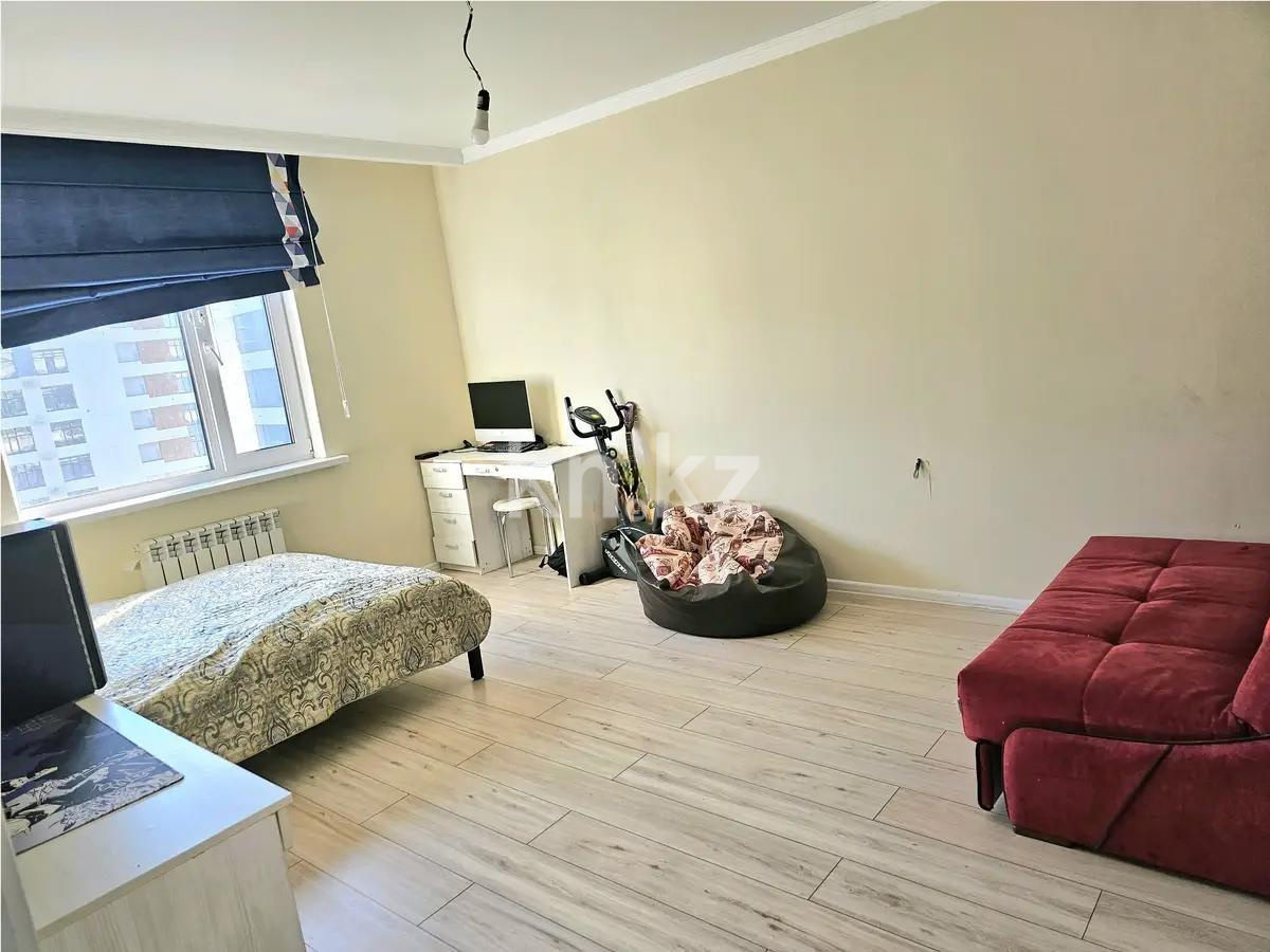 Продажа 4-комнатной квартиры, 125 м², пр. Туран, дом  52 в Астане - фото 3