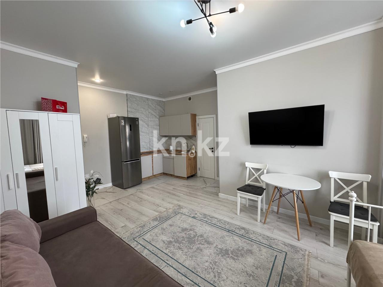 Продажа 2-комнатной квартиры, 42 м², ул. Асфендиярова в Астане - фото 2