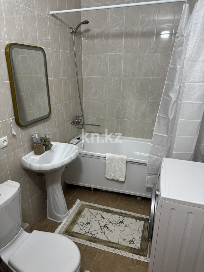 Аренда 1-комнатной квартиры посуточно, 41 м² в Астане - фото 4