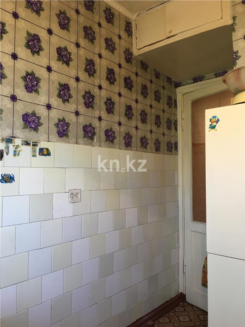 Продажа 3-комнатной квартиры, 59 м², мкр-н 6 в Караганде - фото 10