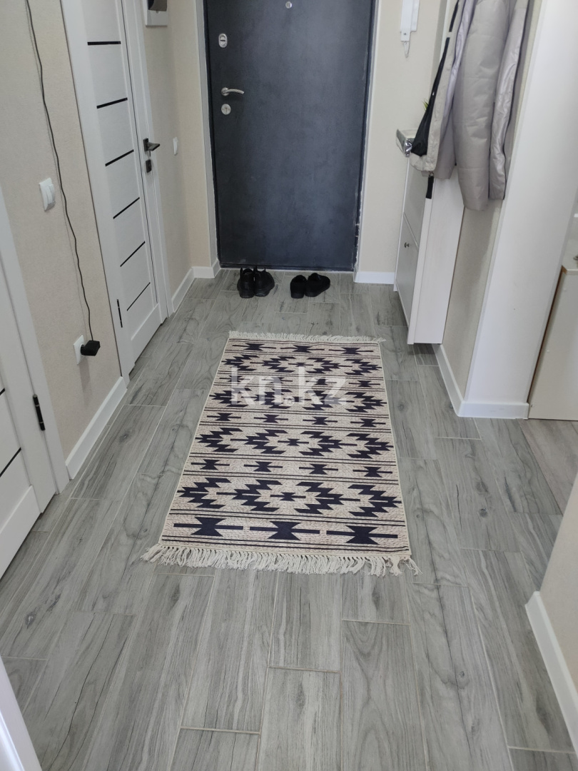 Аренда 1-комнатной квартиры посуточно, 43 м², пр. Байдибек би, дом  116/4 в Шымкенте - фото 9