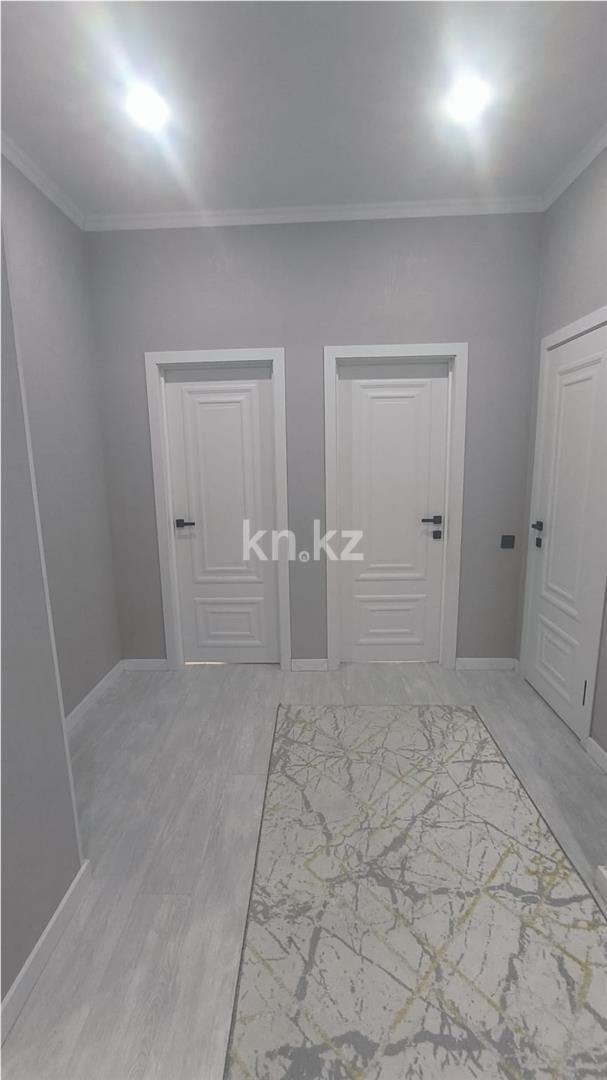 Продажа 4-комнатной квартиры, 118 м², ул. Букетова в Караганде - фото 22